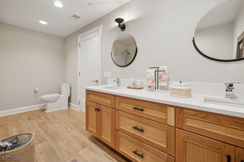 40 Park - Residential