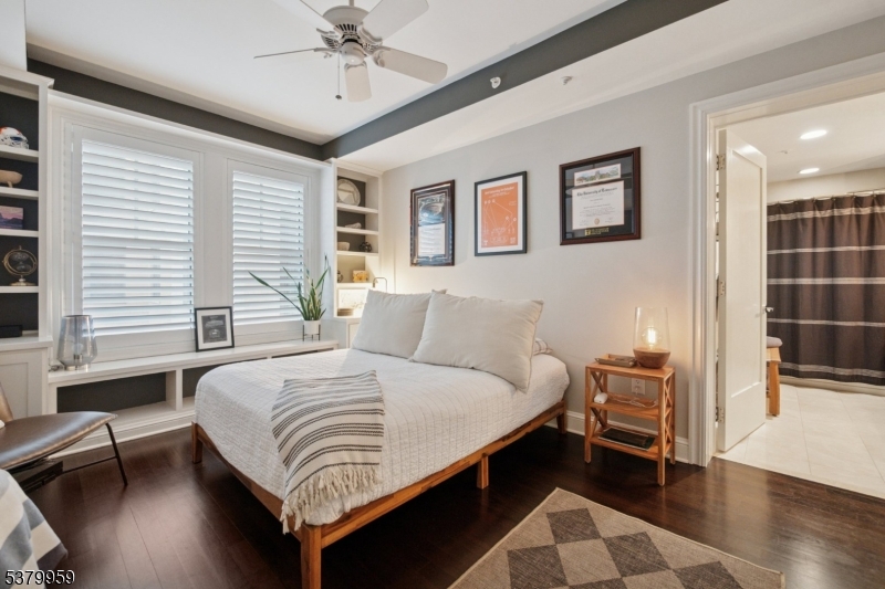 40 Park - Residential