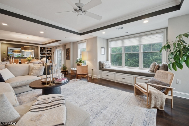 40 Park - Residential