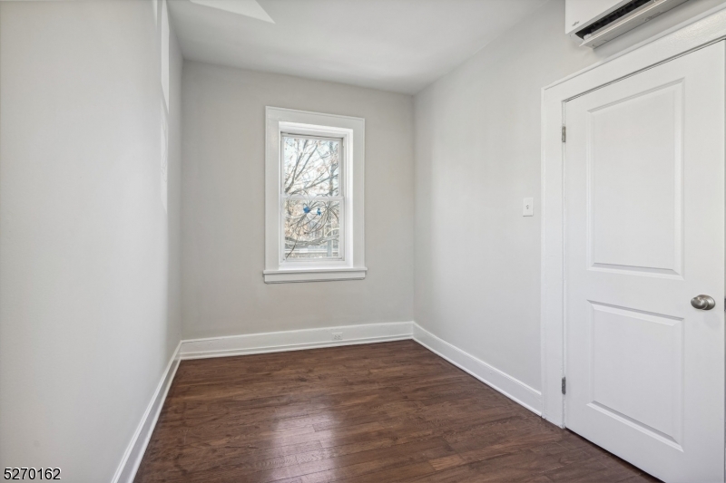 Maplewood Village - Residential Lease