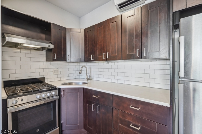 Maplewood Village - Residential Lease