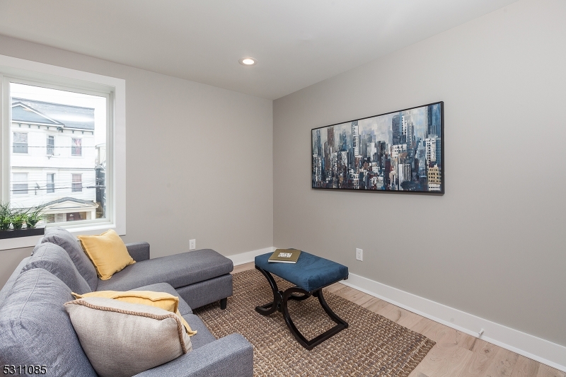 South End - Residential Lease