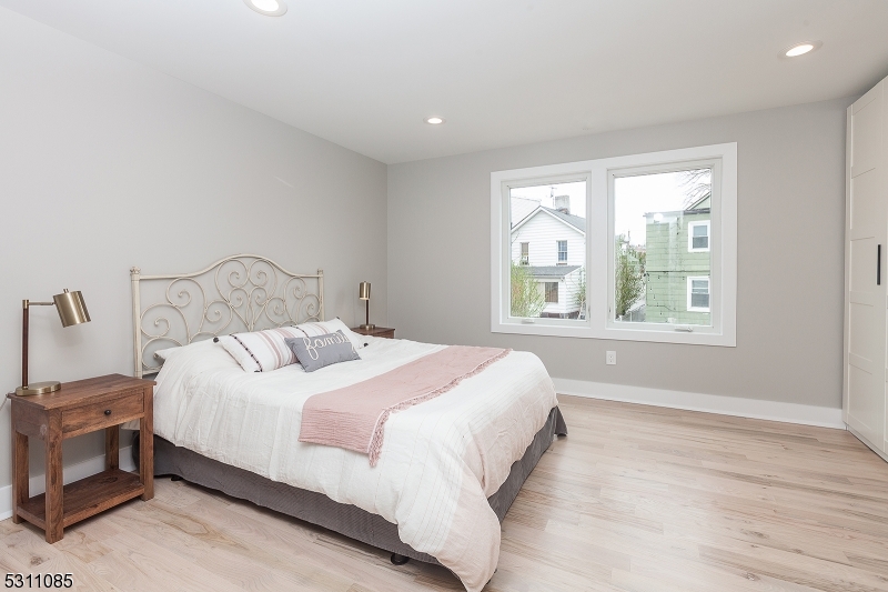 South End - Residential Lease