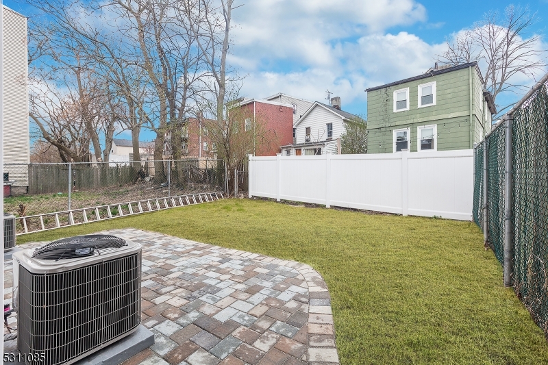South End - Residential Lease