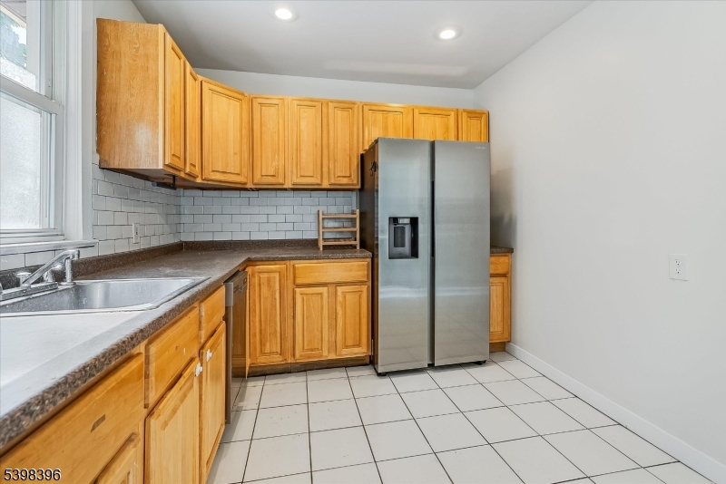 Frog Hollow/Walnut St - Residential Lease