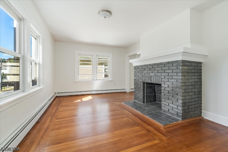 Frog Hollow/Walnut St - Residential Lease