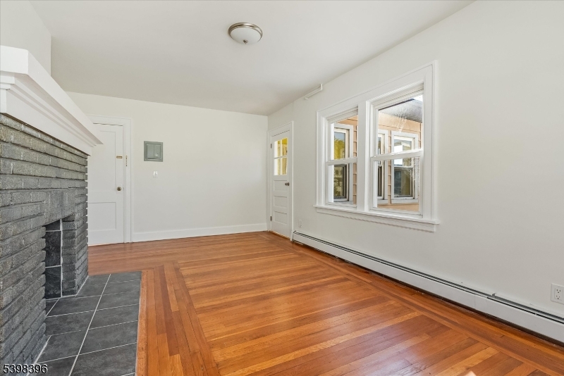 Frog Hollow/Walnut St - Residential Lease