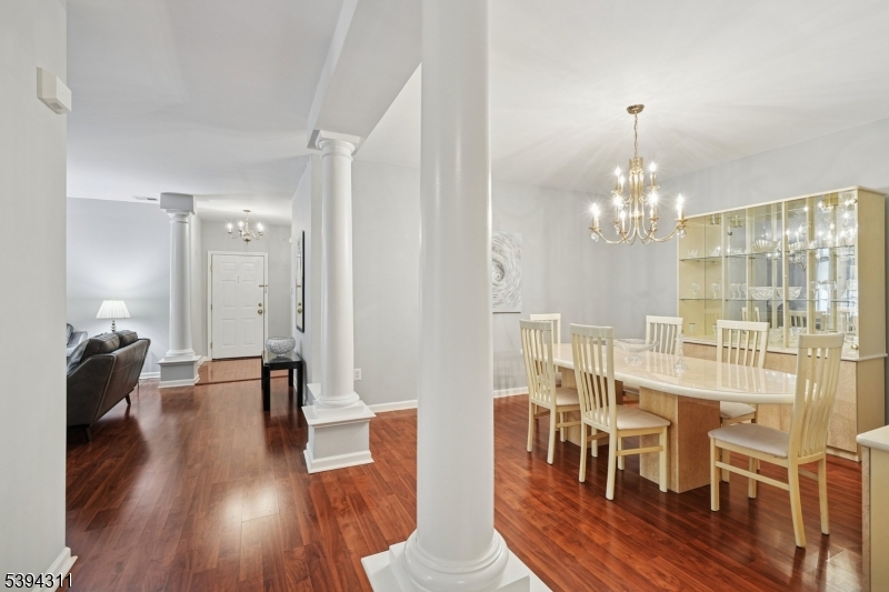 Four Seasons - Residential