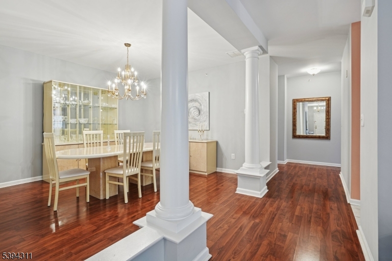 Four Seasons - Residential