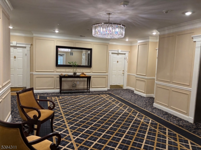 Four Seasons - Residential