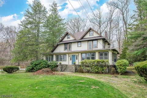 2 N Crane Rd, Mountain Lakes Boro, NJ 07046 - #: 3957872