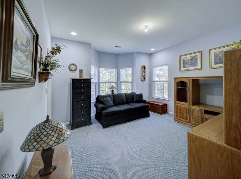 Hunting Meadows - Residential