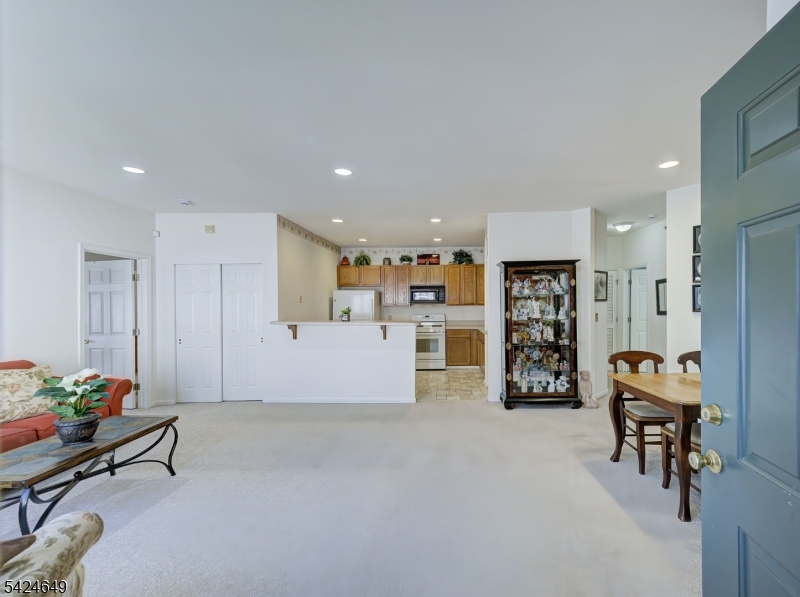 Hunting Meadows - Residential