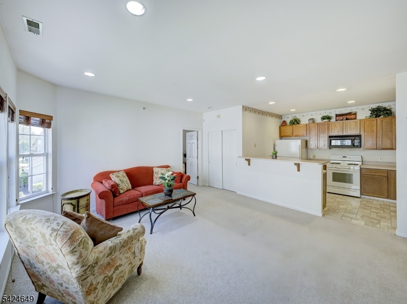 Hunting Meadows - Residential