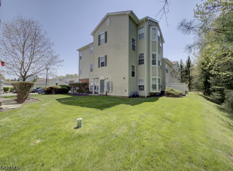 Hunting Meadows - Residential