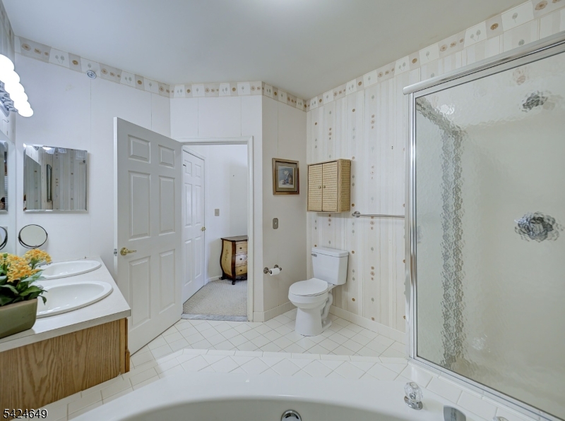 Hunting Meadows - Residential