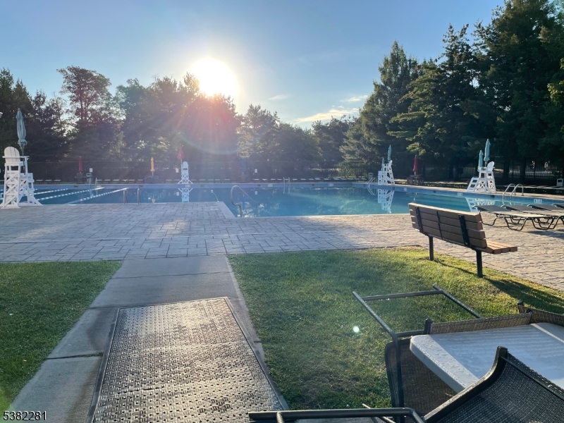 Hamilton Crest - Residential Lease