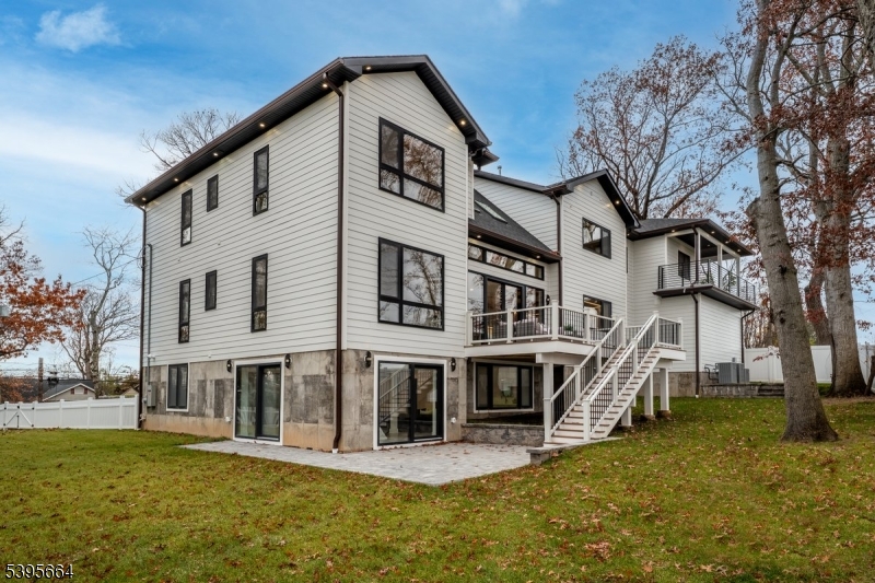 Collins - Residential