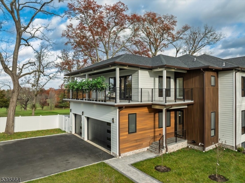 Collins - Residential