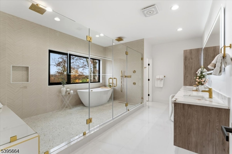 Collins - Residential