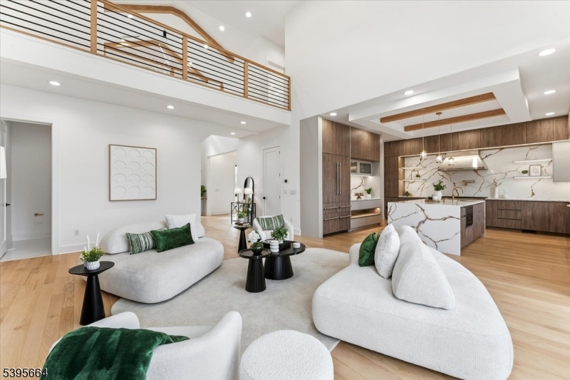 Collins - Residential