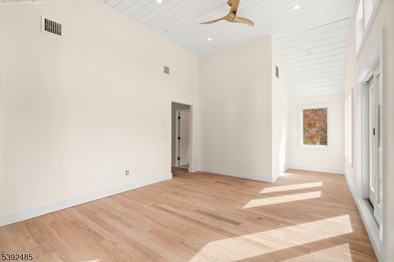 LAKE MOHAWK - Residential