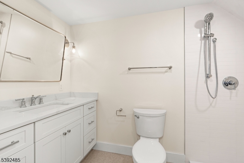 LAKE MOHAWK - Residential