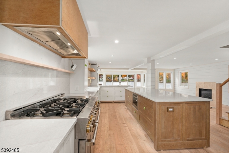 LAKE MOHAWK - Residential