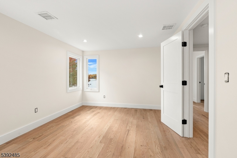 LAKE MOHAWK - Residential