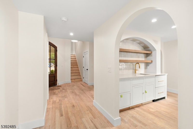 LAKE MOHAWK - Residential