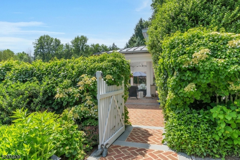 Brookside - Residential