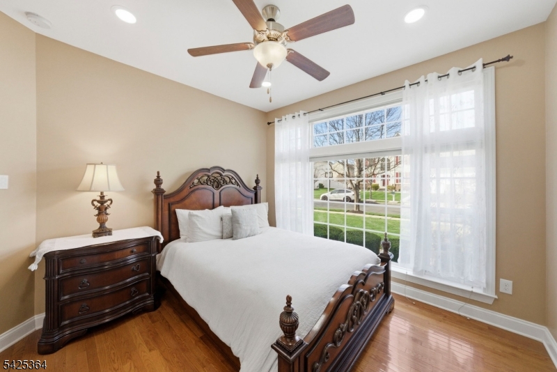 Parkside at Mountain View - Residential