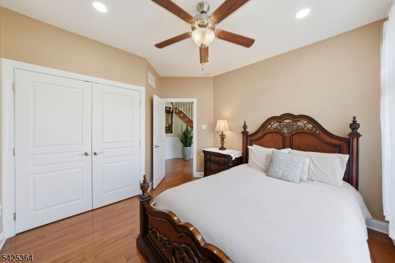 Parkside at Mountain View - Residential