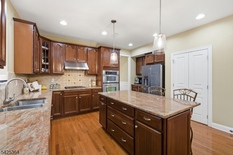 Parkside at Mountain View - Residential