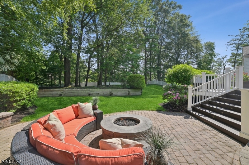 WICKHAM WOODS - Residential