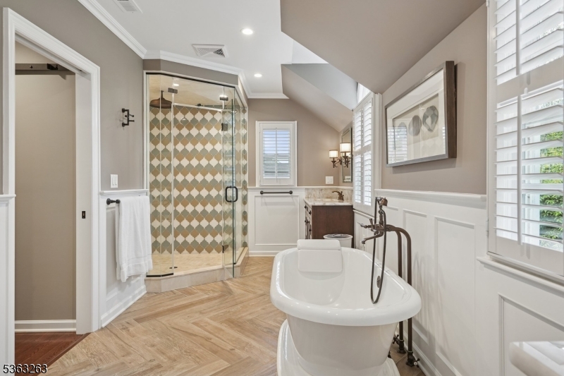 WICKHAM WOODS - Residential