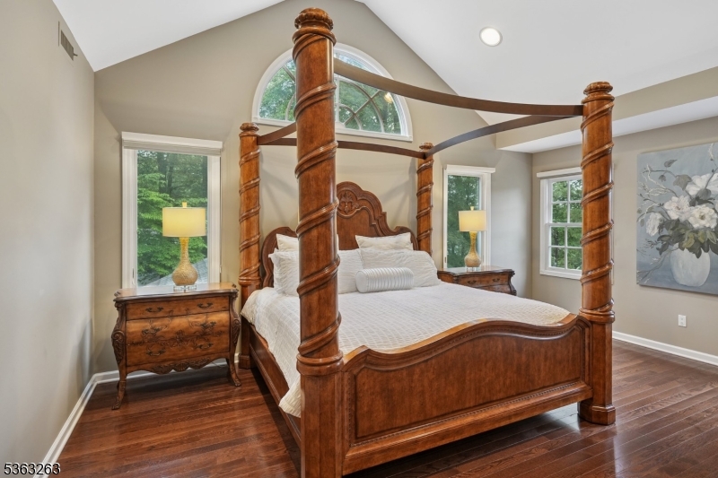 WICKHAM WOODS - Residential