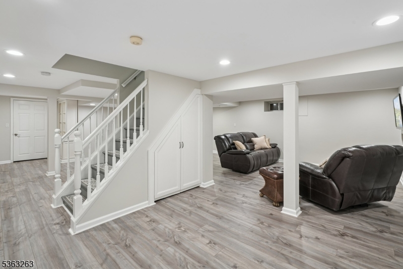 WICKHAM WOODS - Residential