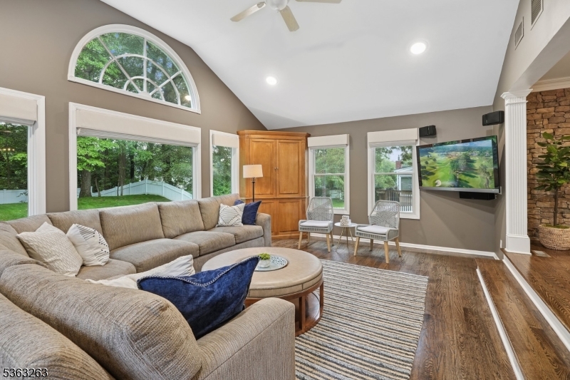 WICKHAM WOODS - Residential