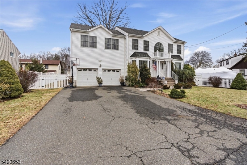 Lake Parsippany - Residential