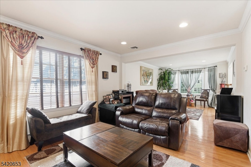 Lake Parsippany - Residential