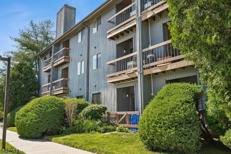 The Cedars - Residential