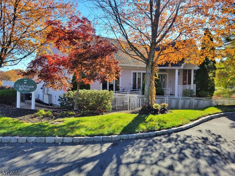 Brae Loch - Residential