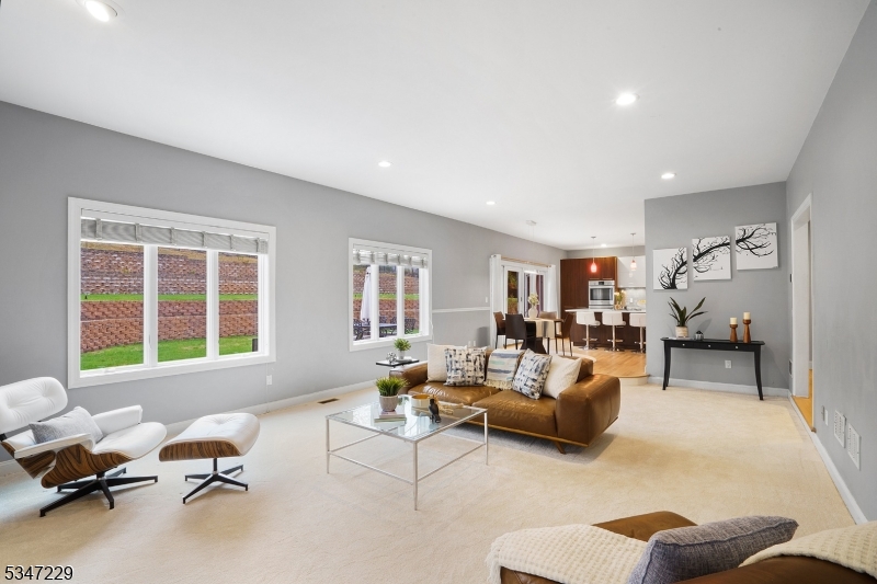 Summit Woods - Residential