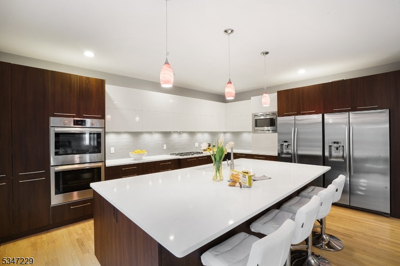 Summit Woods - Residential