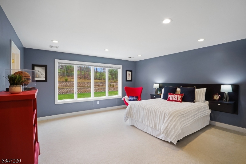 Summit Woods - Residential