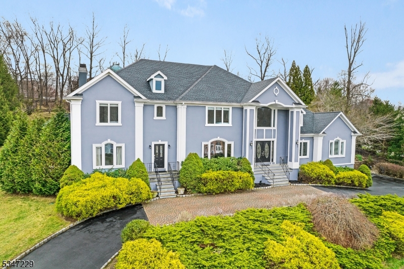 Summit Woods - Residential