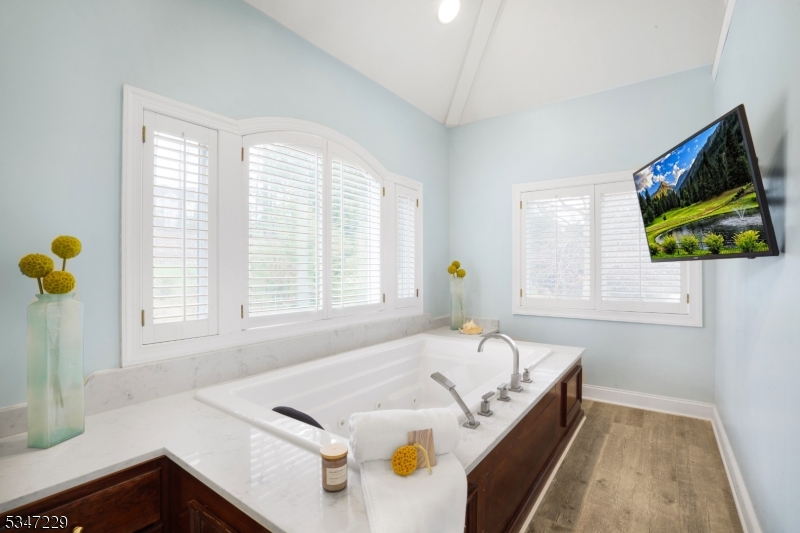 Summit Woods - Residential