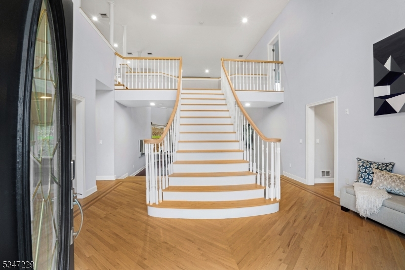 Summit Woods - Residential