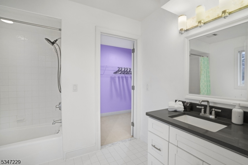 Summit Woods - Residential